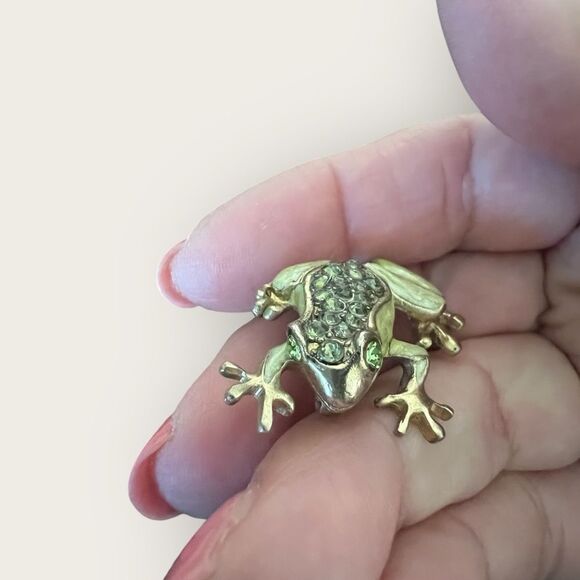 Liz Claiborne frog brooch gold tone and rhinestones - Picture 4 of 9